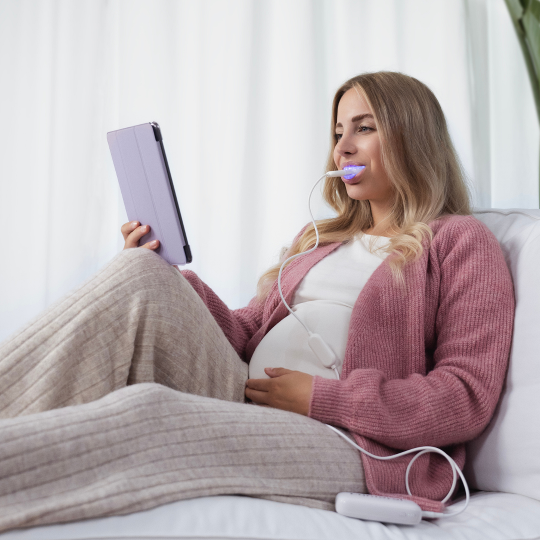 Valentins Pakke 2: 1 powerbank, 2 mundskinner (1 normal, 1 junior) – inkl. 20 Lumorinse®